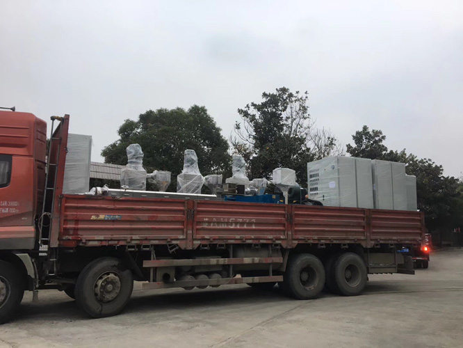 康發雙螺桿擠出機