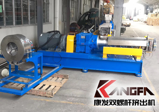 產出成本、效率、供貨商、設備體驗...高性價比雙螺桿擠出機設備該如何抉擇？