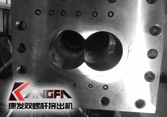 康發雙螺桿擠出機2020采用新一代機筒，現已全面投產使用