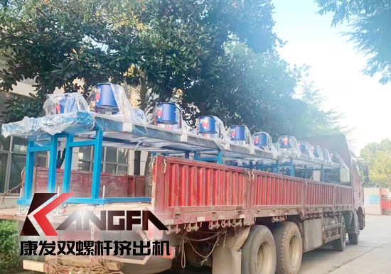 采用雙螺桿擠出機(jī)回收、純化聚烯烴技術(shù)！溶劑型回收將有色的聚烯烴廢料變成能與原生材料相媲美的透明、干凈甚至食品級(jí)的樹脂，同時(shí)保持聚合物結(jié)構(gòu)的完整性