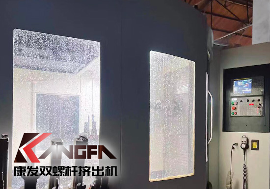 康發四大關鍵技術于一體綜合優勢！現代化制造平臺、關鍵零部件制造技術自我把控！提供雙螺桿擠出機及成套裝置交鑰匙工程！
