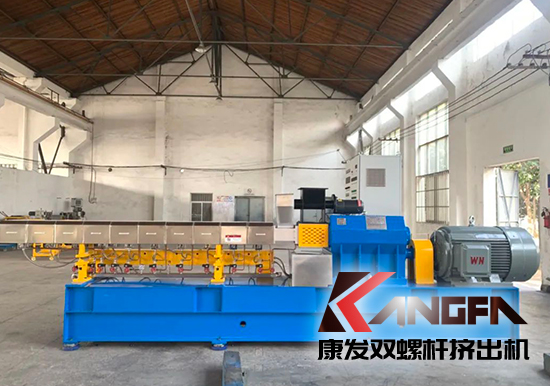 新的一月即將開始啦！加油！一起欣賞一組雙螺桿擠出機(jī)成品照吧！