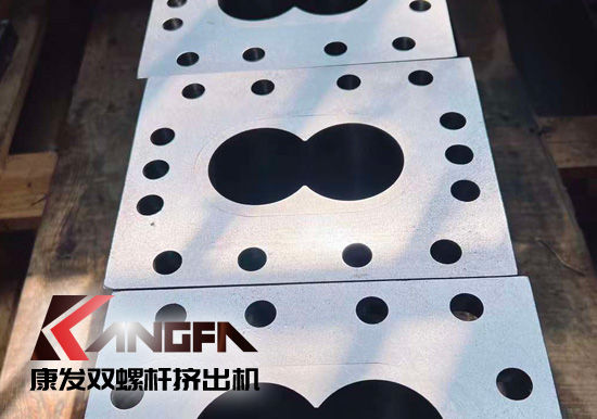 從輸送機(jī)理、工藝及配方、螺桿組合、混煉塑化能力及應(yīng)用等方面具體比較單、雙螺桿擠出機(jī)區(qū)別