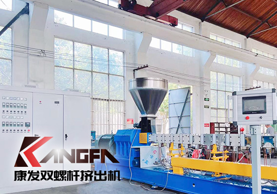 簡述雙螺桿擠出機主要組成部分（包括電機、螺桿、機筒、加熱器、變速器等）