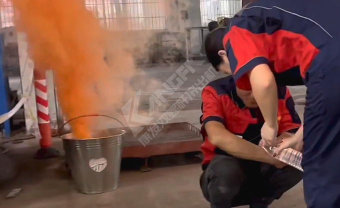 南京康發雙螺桿擠出機《火災與爆炸事故專項應急預案演練》再次拉開帷幕