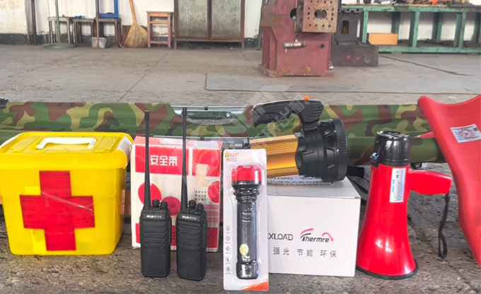 人人講安全,個個會應急!南京康發雙螺桿擠出機開展《觸電傷害應急預案演練》取得圓滿成功