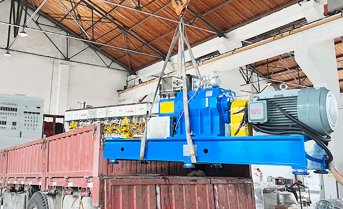 喜報：康發(fā)雙螺桿擠出機(jī)&中石化新項目再度合作簽約