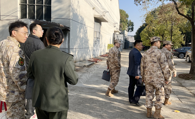 精準調查 深挖潛力 六合區人武部走訪康發雙螺桿擠出機等葛塘街道重點企業