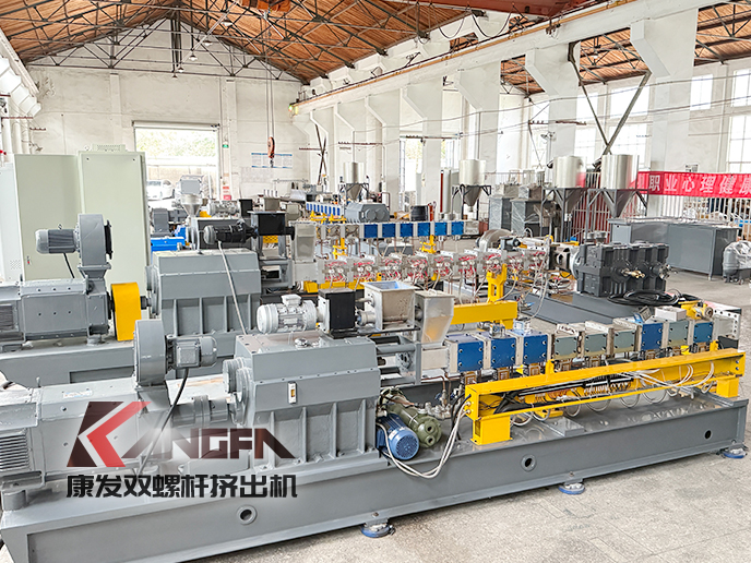 雙螺桿擠出機：材料創新的核心引擎與產業升級動力